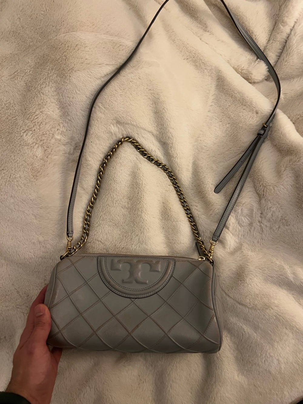 Tory Burch Quilted Gray Chain Shoulder Bag with Gold Hardware - Picture 8 of 16